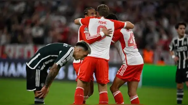 Bayern Múnich ganó 4-3 al Manchester United en el inicio de la Champions League