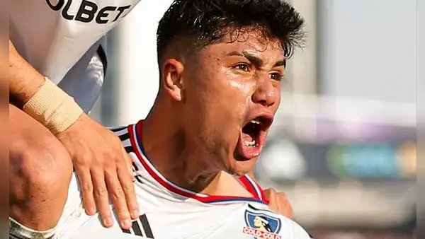 Colo Colo ganó 6-0 al líder Cobresal y sueña con llegar a la cima del Campeonato Nacional