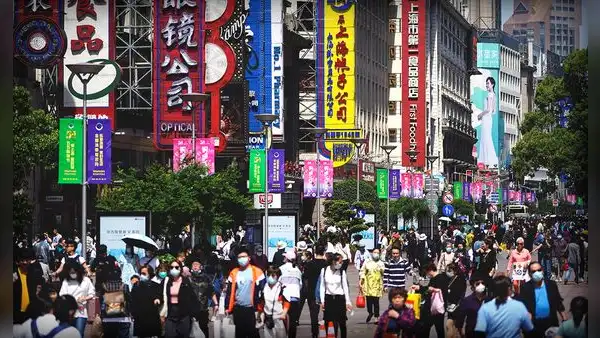 Asesor del Banco Central de China propone reformas estructurales para reactivar la economía