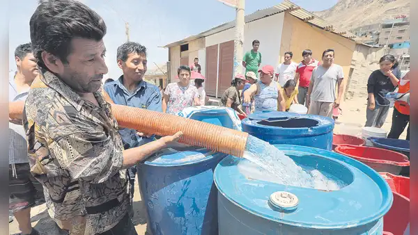 Gobierno permitiría que privados entren al servicio de agua
