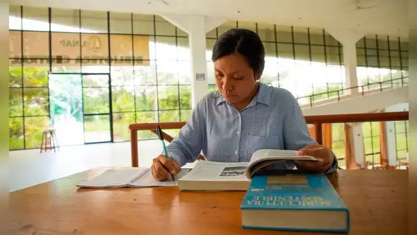 Pronabec anuncia que Beca 18 ahora podrá cubrir gastos de preparación preuniversitaria