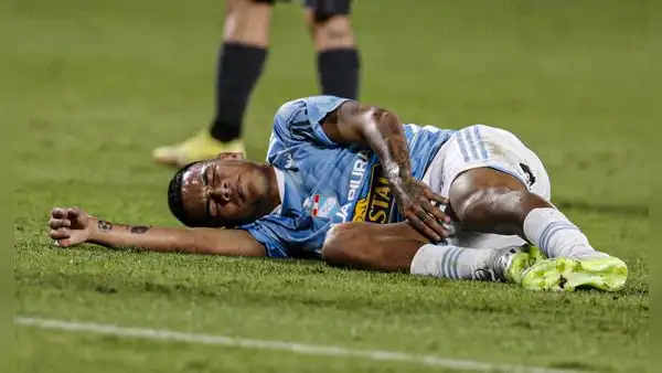 Hinchas de Sporting Cristal critican a Joao Grimaldo por empate con UTC: "Deben sentarlo"
