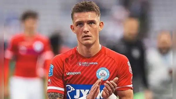 Oliver Sonne recibió gran reconocimiento en la Superliga danesa a días de la convocatoria de Perú