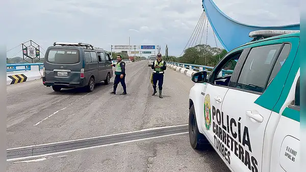 Tumbes: policías cuidan frontera ante posible ingreso de ‘Niño’ Guerrero