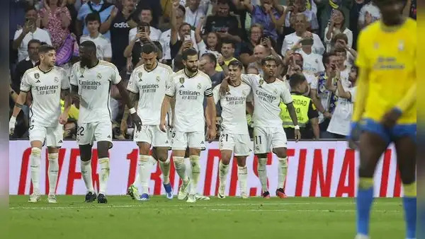 Real Madrid ganó 2-0 a Las Palmas por LaLiga y se queda a 1 punto del Girona