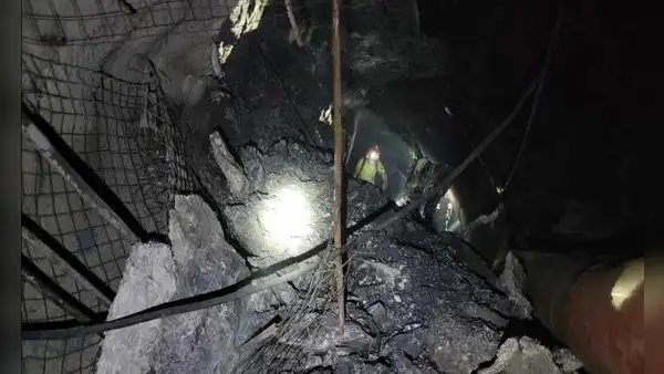Junín: 2 trabajadores quedaron sepultados tras derrumbe en mina Simsa