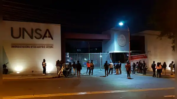Feminicidio en Arequipa: hombre asesinó a estudiante dentro de la UNSA