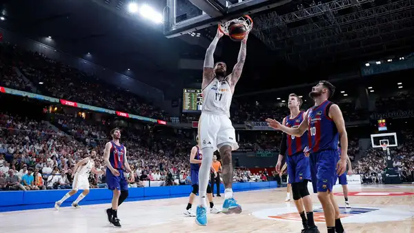 Real Madrid derrotó 86-79 al Barcelona en el clásico español de baloncesto por la Liga Endesa 2023
