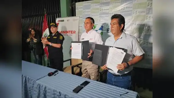 Enosa y MININTER firman convenio para iluminar comisarías