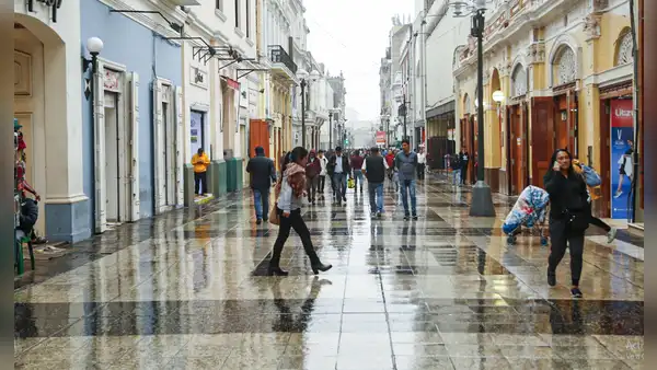 Lluvias en Lima hoy: distritos de SJL, ATE, Carabayllo y más reportan ligeras lloviznas