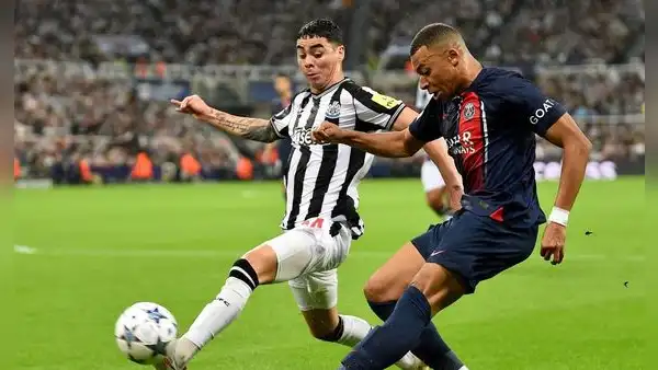 Con gol de Miguel Almirón, Newcastle aplastó por 4-1 al PSG de Kylian Mbappé en Champions League