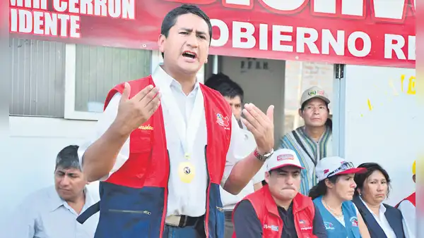 Vladimir Cerrón organizó ilegal proyecto de aeródromo y lo adjudicó a dedo a consorcio