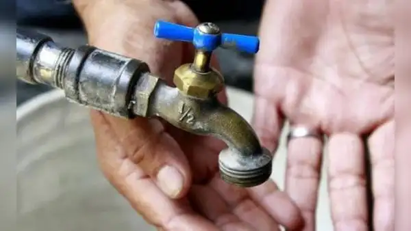Congreso: buscan que Gobiernos negocien directamente con empresas privadas el suministro de agua