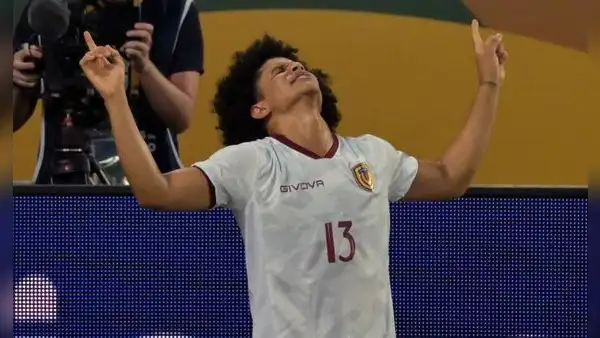 ¡Venezuela suma un punto en su visita a Brasil gracias a un golazo de Eduard Bello!
