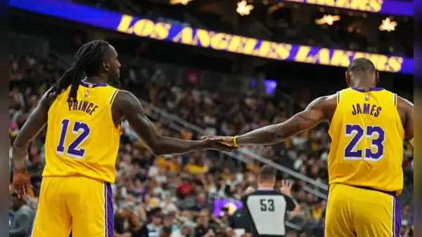 Los Angeles Lakers perdieron 129-125 ante los Warriors por la pretemporada de la NBA