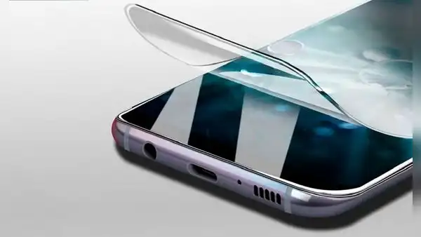 ¿Las micas de hidrogel realmente protegen la pantalla de tu teléfono de las caídas?