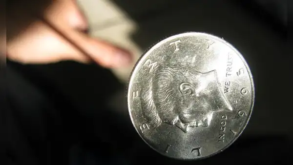Científicos tiran 350.000 monedas al aire y descubren que cara y cruz no tienen las mismas probabilidades de salir