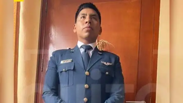 Suboficial de la Fuerza Aérea muere tras estrellarse con camión recolector de basura en Iquitos