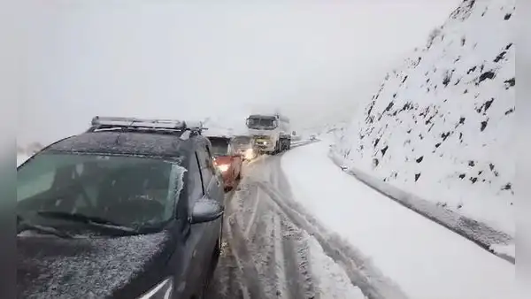Nevada afecta carretera a Cusco y Arequipa, y lluvias inundan ciudad de Juliaca