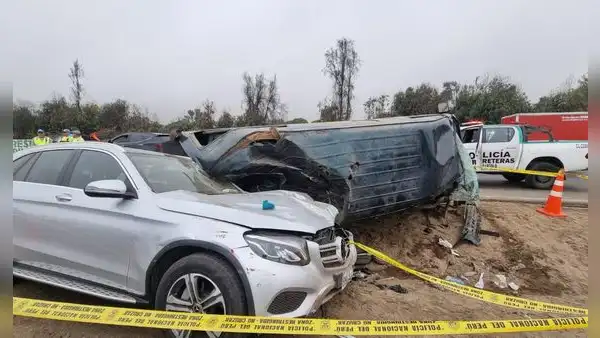 Lurín: choque en Panamericana Sur deja 2 muertos y más de 10 heridos