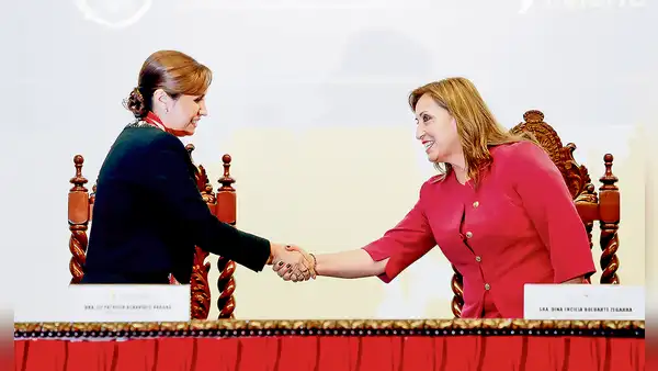 Dina Boluarte: lentitud en investigación fiscal por crímenes en las protestas