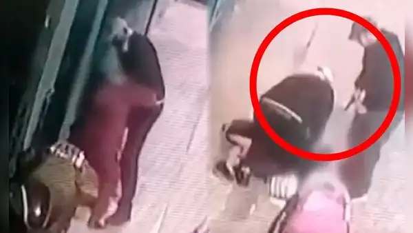 Delincuentes armados empujan y asaltan a adulta mayor en la puerta de su casa
