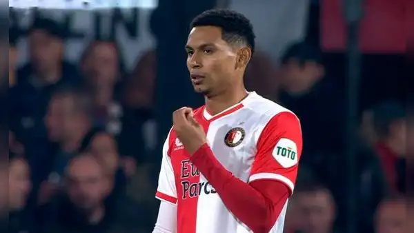 ¿Por qué Marcos López se volvió tendencia tras su accidentado debut en la Champions League?