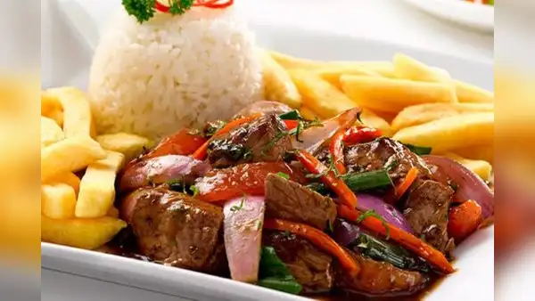 Día de la canción criolla: restaurantes con platos típicos esperan aumentar ventas hasta en un 45%.