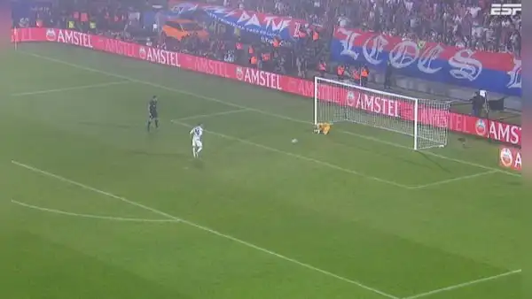 Paolo Guerrero falló primer penal de LDU en la final de la Copa Sudamericana ante Fortaleza