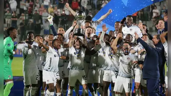 ¡LDU Quito de Guerrero es campeón de la Copa Sudamericana! Vencieron 4-3 a Fortaleza en penales