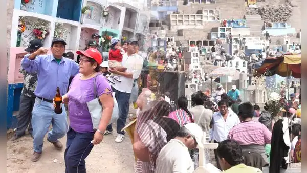 Cementerios de San Juan de Lurigancho: horarios, cómo llegar y en qué zonas están | Cementerio en San Juan de Lurigancho
