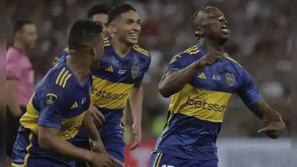 Hinchas de Boca Juniors piden perdón a Luis Advíncula tras golazo en la final: "Ídolo"