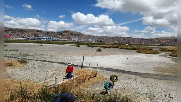 Puno: lago Titicaca redujo su nivel en más de dos metros de altura