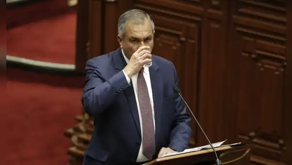 Congreso: Vicente Romero se presenta este martes 7 ante el Pleno entre rumores de censura