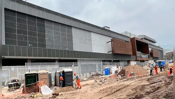 Reportan fuga de gas en el nuevo Mall Aventura de San Juan de Lurigancho