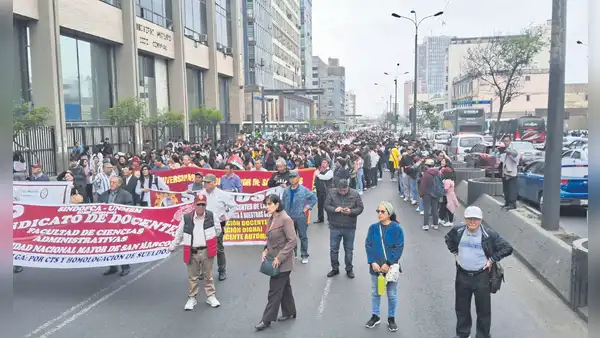 Huelga de docentes de universidades públicas va a cumplir 50 días
