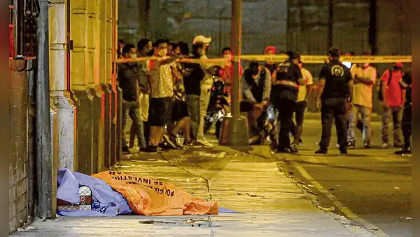 Identifican a sicarios de ‘Los Gallegos’ que mataron a dos mujeres