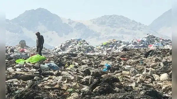 Reque: botadero más grande del Perú sigue operando, pese a orden de cierre y multa de S/99.000