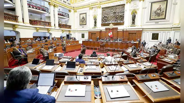 Congreso bicameral estaría conformado por 190 integrantes entre diputados y senadores