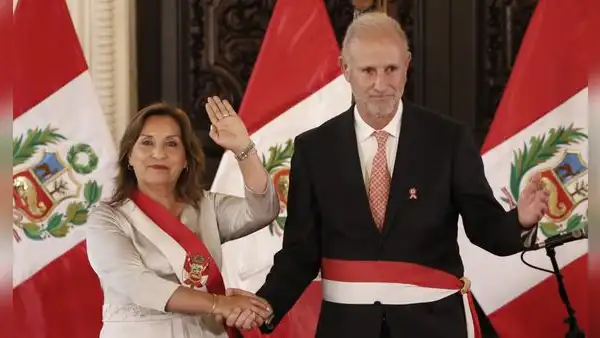 Canciller sobre aceptar el cargo pese a criticar antes a Boluarte: "No podía decirle que no"