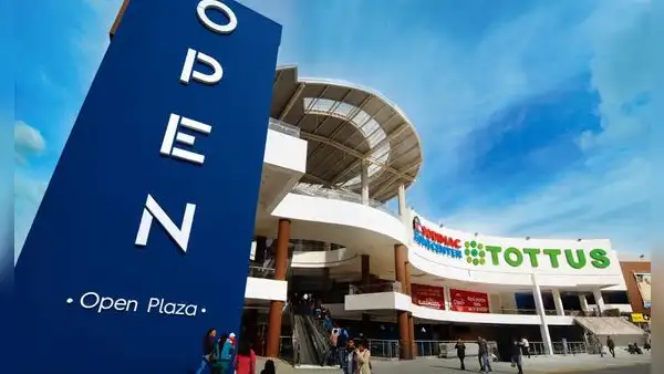 Falabella inicia negociación para vender sus centros comerciales en Perú a Mallplaza
