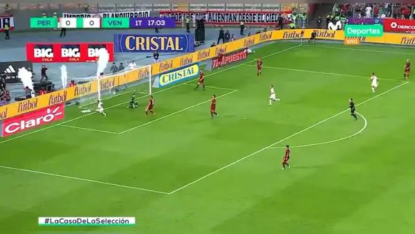 ¡El primer gol de Perú en las eliminatorias! Yotún anota de cabeza el 1-0 ante Venezuela