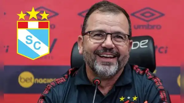 ¿Quién es Enderson Moreira, el 'rey de los ascensos' en Brasil que sería nuevo DT de Cristal?