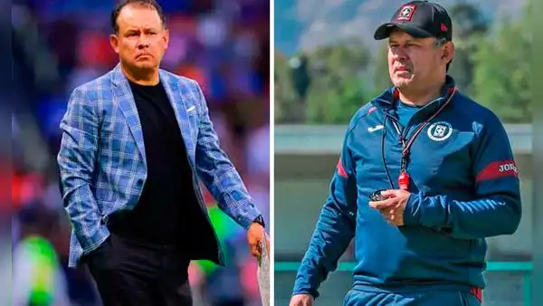 Juan Reynoso y la vez que el DT peruano fue nominado al mejor entrenador del mundo