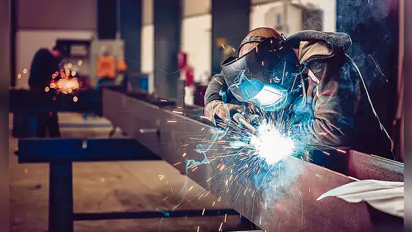 Nueva ley de industrias: MEF estima impacto fiscal de S/32.000 millones al año