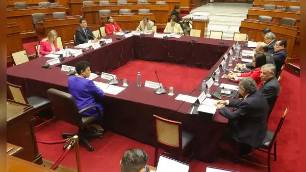Congreso: ¿de qué trata la contrarreforma que impide la inscripción de nuevos partidos políticos?