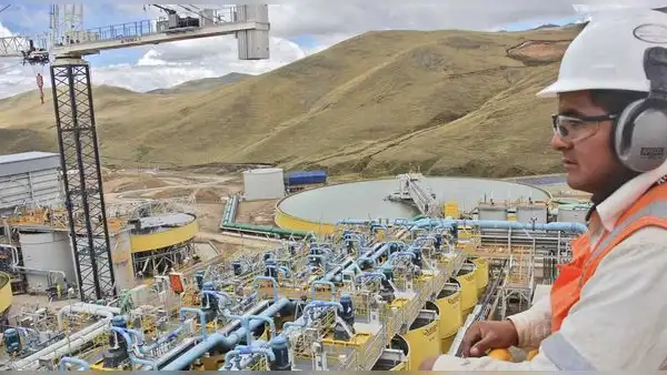 Caída de la inversión privada se desacelera hasta -6,2% en el tercer trimestre del 2023
