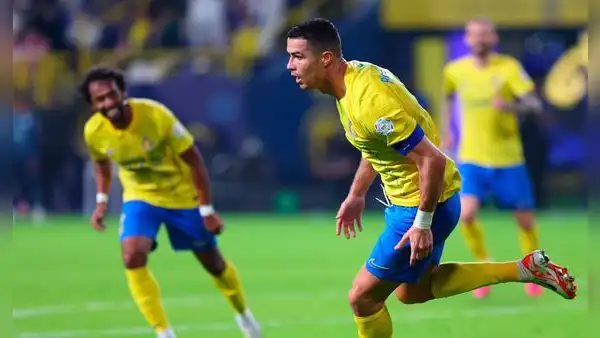 Con un doblete de Cristiano Ronaldo, Al-Nassr venció 3-0 a Al-Akhdoud por la Saudí Por League