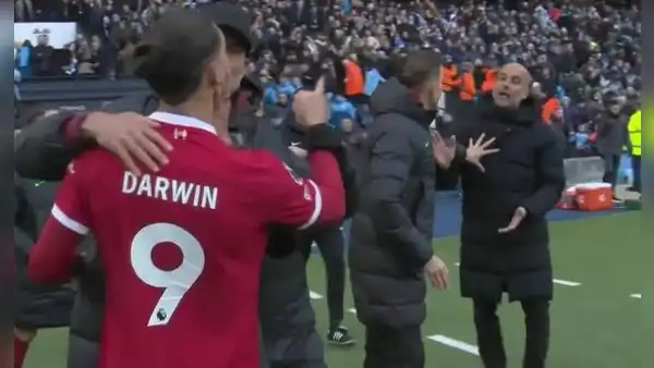 Darwin Núñez casi se pelea con Guardiola, y Jürgen Klopp tuvo que sujetarlo para calmarlo