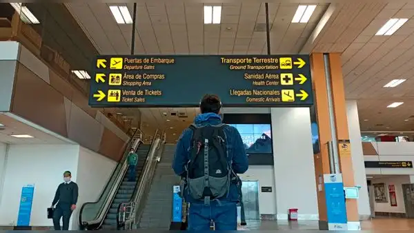 Pasajeros podrían transferir pasajes aéreos hasta 24 horas antes del vuelo y sin costo alguno